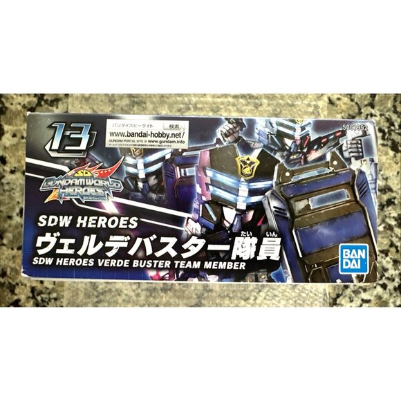 Gundam Model Kit SD Gundam World Heroes #13 Verde Buster Team Member NEW SEALED - Picture 5 of 6